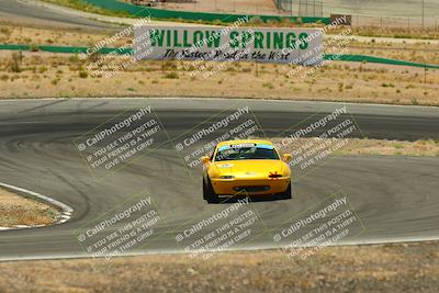 media/May-31-2025-CalClub SCCA (Sat) [[2c1a04e1ee]]/Qualifying/Group 5/Turn 4/